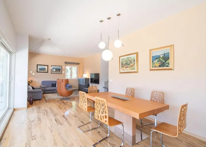 Penthouse Vis à Vis Appartement