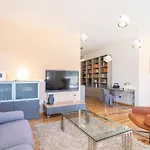 Penthouse Vis A Vis Daire