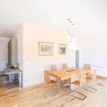 Penthouse Vis A Vis Apartment Dubrovnik