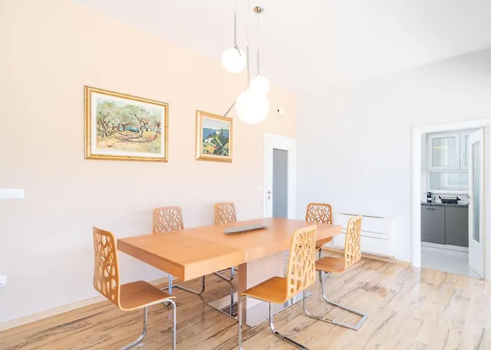 Penthouse Vis A Vis 아파트 *