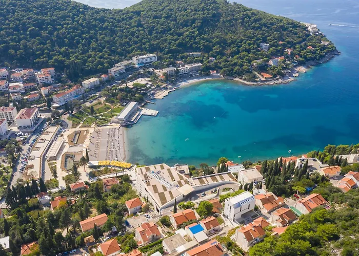 아파트 Penthouse Vis A Vis